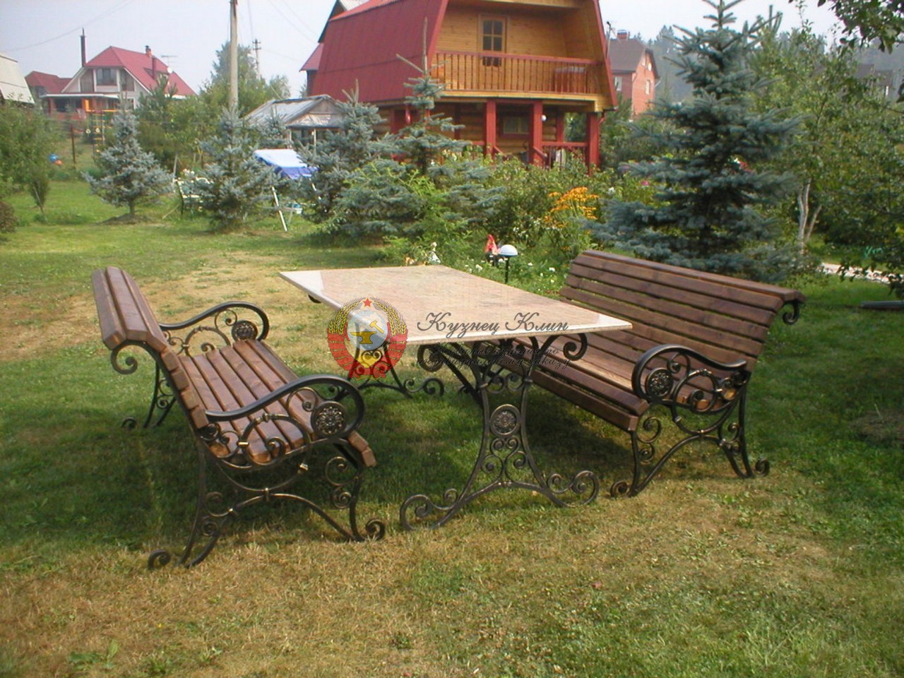 Кованые лавки и столы для сада