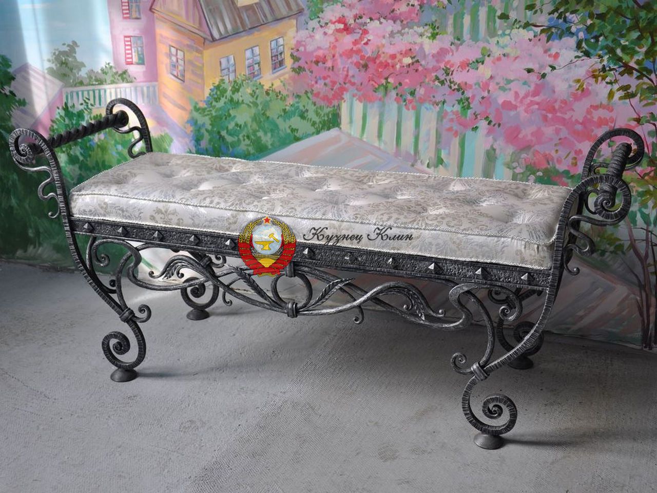 Кованая скамья ретро