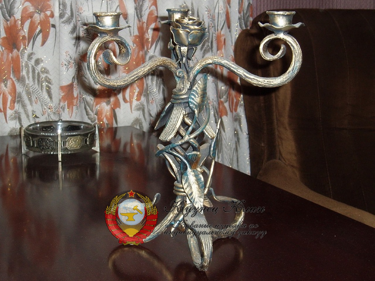 Подсвечник кованый  роза